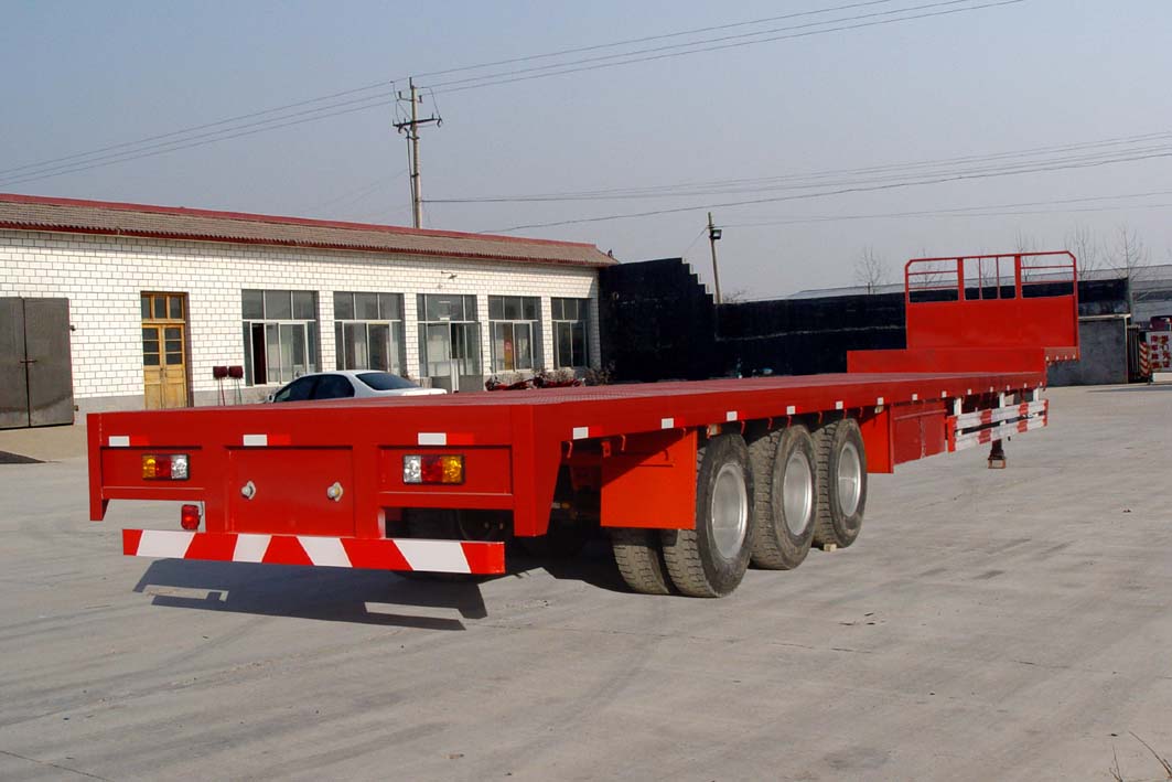 輕量化半掛車(chē)制造廠(chǎng)家